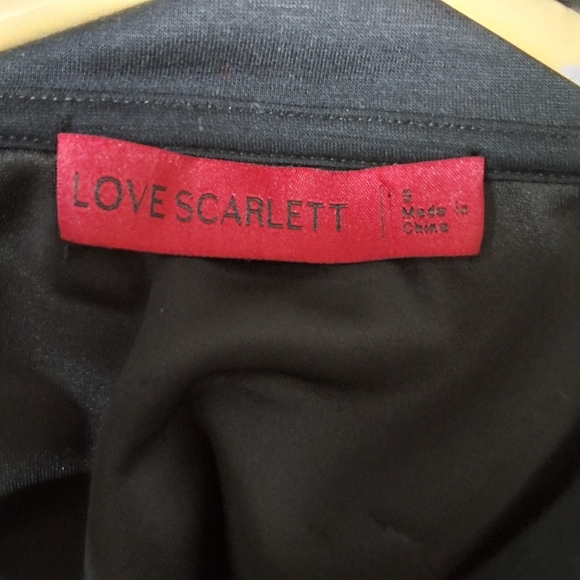 Black Long Sleeve Top with Floral Detail - Picture 11 of 11